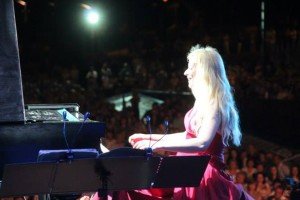 Valentina Lisitsa in concert in Donetsk on June 21, 2015 (Graham Phillips Facebook)